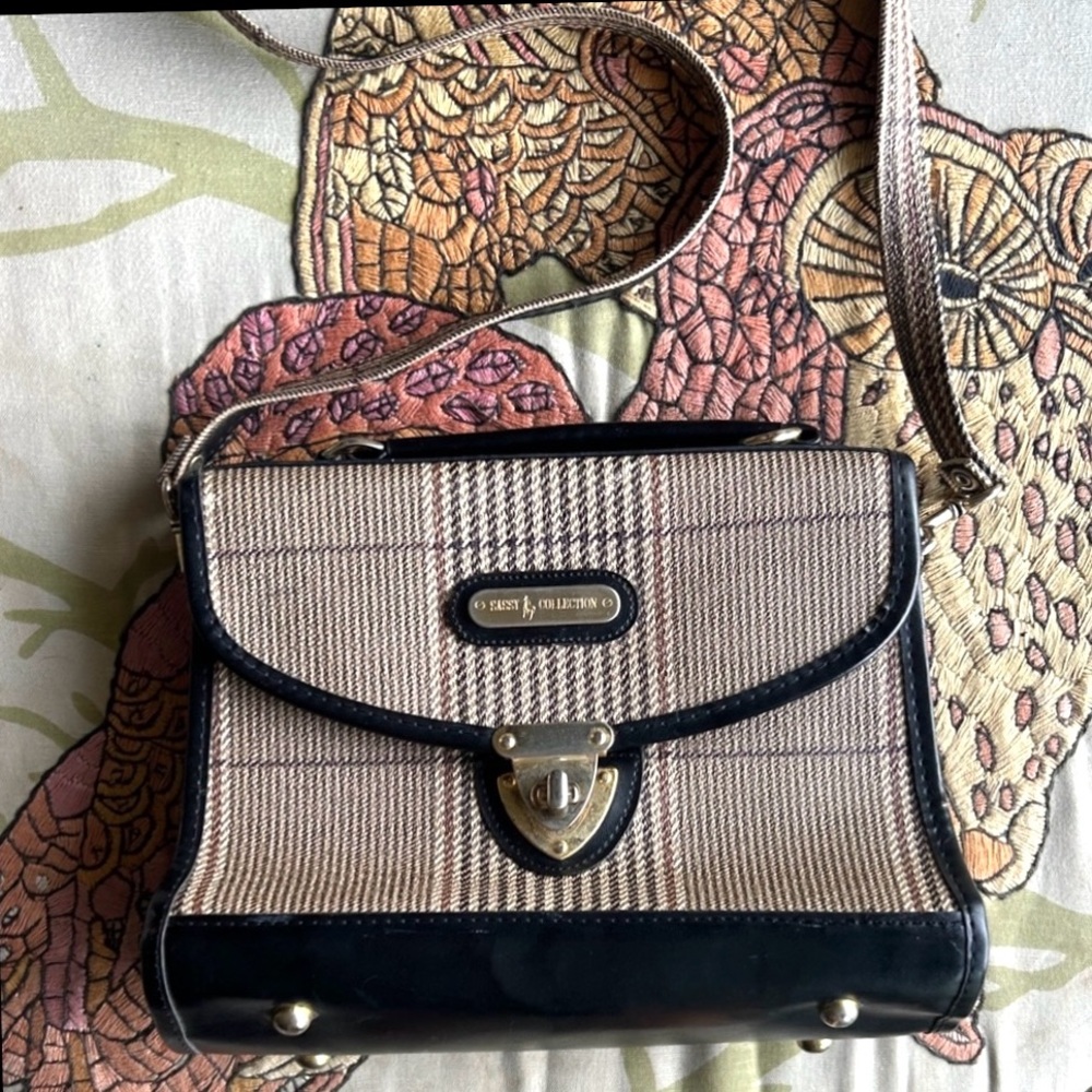 Vintage Distressed Sassy Collection made in Korea  Black Shoulder Crossbody Bag